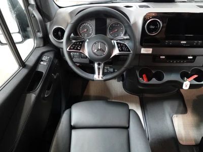 2026 Thor Motor Coach Sanctuary - Photo 9