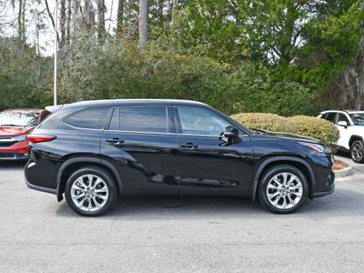 2020 Toyota Highlander - Photo 5