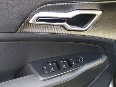 2025 Kia Sportage - Photo 23