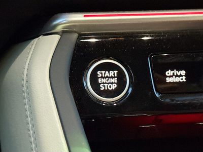 2025 Audi Q5 - Photo 34