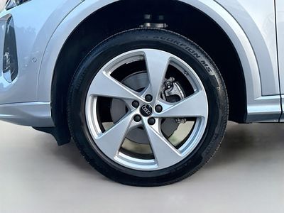 2025 Audi Q5 - Photo 39