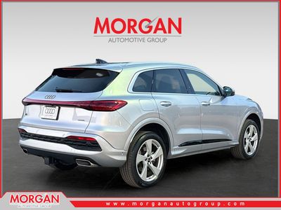 2025 Audi Q5 - Photo 3