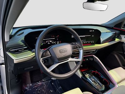 2025 Audi Q5 - Photo 25