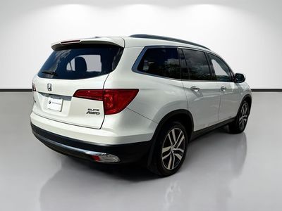 2017 Honda Pilot - Photo 2