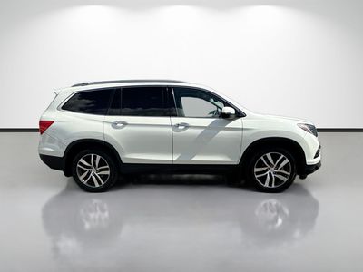 2017 Honda Pilot - Photo 5