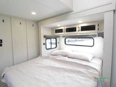 2027 Coachmen RV Chaparral — photo 33 view