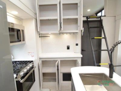 2027 Coachmen RV Chaparral — photo 16 view
