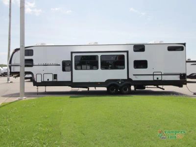 2027 Coachmen RV Chaparral — photo 42 view
