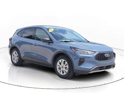 2025 Ford Escape — rear three-quarter view