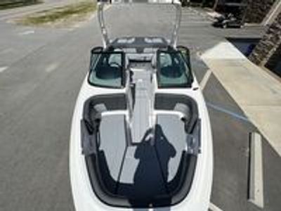 2026 Chaparral 21 SSI - Photo 8