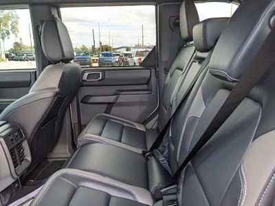 2025 Ford Bronco - Photo 15