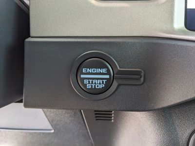 2025 Ford Bronco - Photo 25