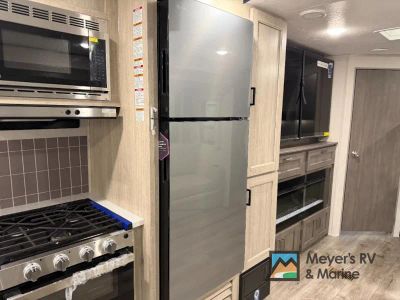 2026 Coachmen RV Catalina Legacy Edition - Photo 7