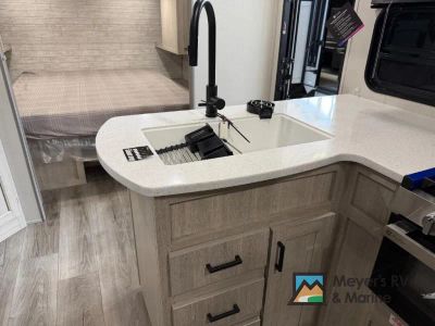 2026 Coachmen RV Catalina Legacy Edition - Photo 10