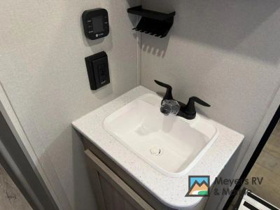 2026 Coachmen RV Catalina Legacy Edition - Photo 19