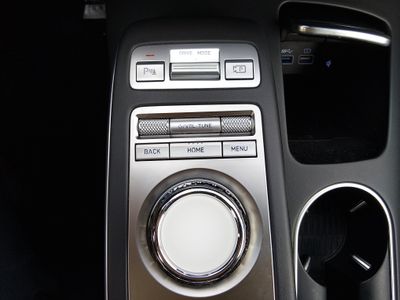 2025 Genesis GV70 - Photo 19