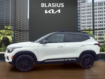 2023 Kia Seltos — side profile view