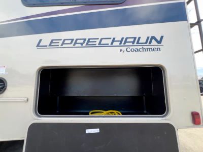 2023 Coachmen LEPRECHAUN — photo 24 view