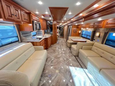 2016 Newmar DUTCH STAR — interior view