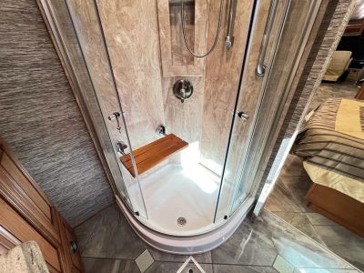 2016 Newmar DUTCH STAR — photo 21 view