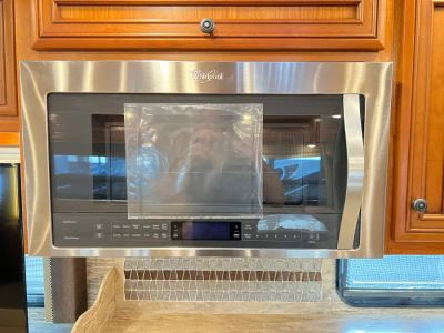 2016 Newmar DUTCH STAR — photo 9 view