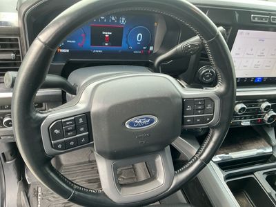 2023 Ford Super Duty F-450 DRW — photo 13 view