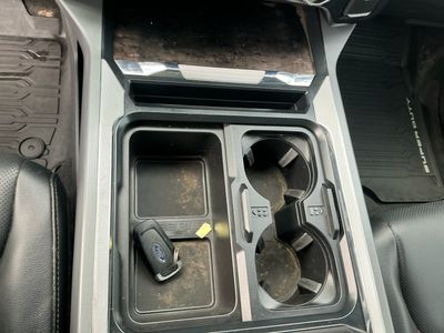 2023 Ford Super Duty F-450 DRW — photo 12 view