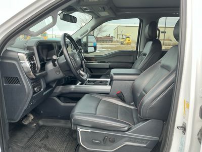 2023 Ford Super Duty F-450 DRW — photo 9 view