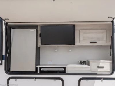 2023 Forest River Sunseeker - Photo 33