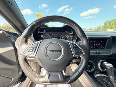 2022 Chevrolet Camaro - Photo 10