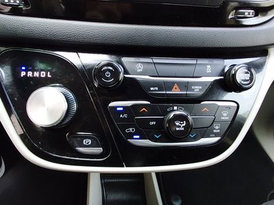 2024 Chrysler Voyager - Photo 20