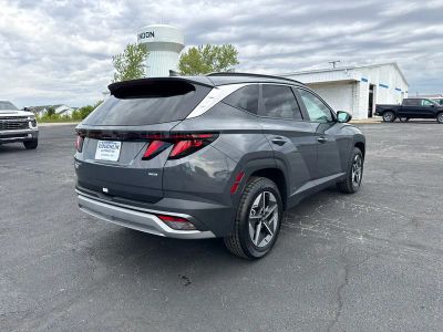 2025 Hyundai Tucson — detail view
