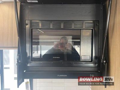 2027 Wildwood X-Lite 28VBXL — photo 10 view