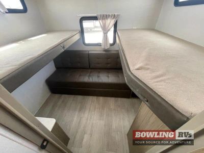 2027 Wildwood X-Lite 28VBXL — photo 14 view