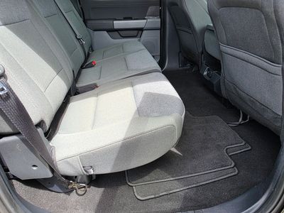 2025 Ford F-150 - Photo 13