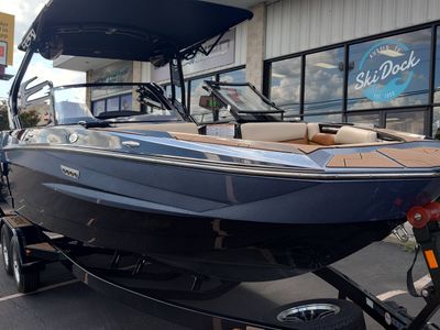 2024 Supreme S220 - Photo 6