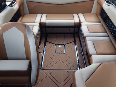 2024 Supreme S220 - Photo 10