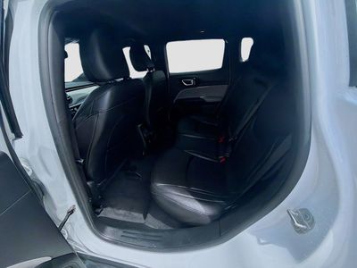 2024 Jeep Compass - Photo 23