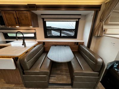 2024 Jayco SENECA XT - Photo 14
