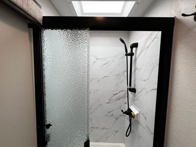 2024 Jayco SENECA XT - Photo 35