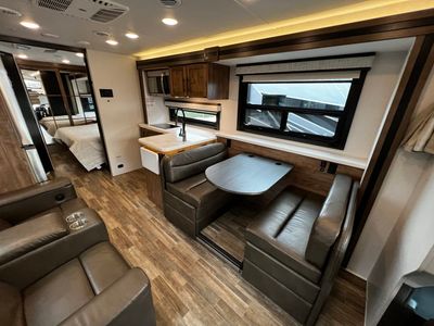2024 Jayco SENECA XT - Photo 5