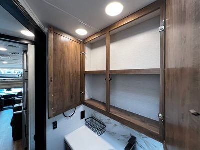 2024 Jayco SENECA XT - Photo 34