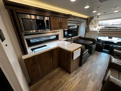 2024 Jayco SENECA XT - Photo 16