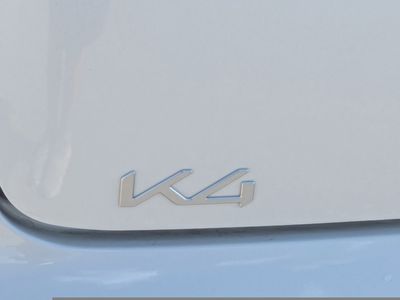 2025 Kia K4 - Photo 14