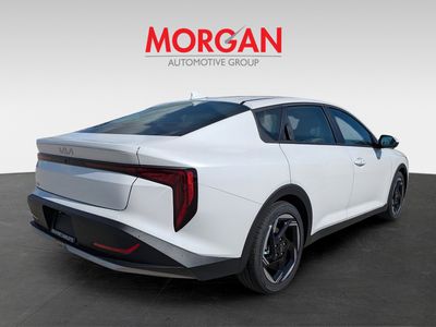 2025 Kia K4 - Photo 5