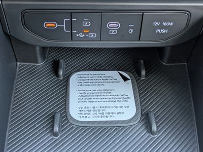 2025 Kia K4 - Photo 25