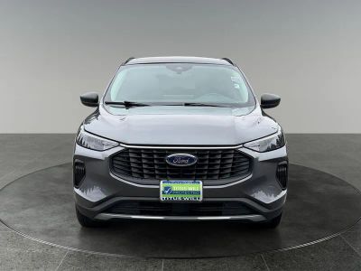 2023 Ford Escape — side profile view