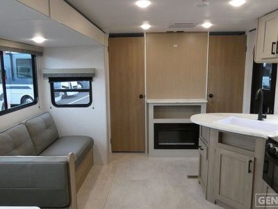 2026 Dutchmen Aspen Trail LE - Photo 6