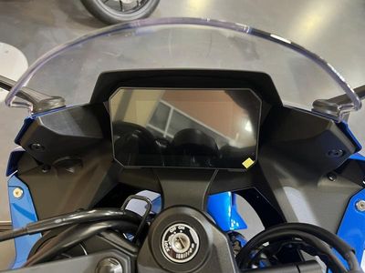 2026 Suzuki GSX-8R - Photo 8