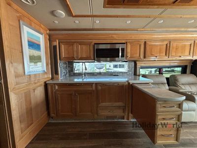 2022 Tiffin Motorhomes Phaeton - Photo 14